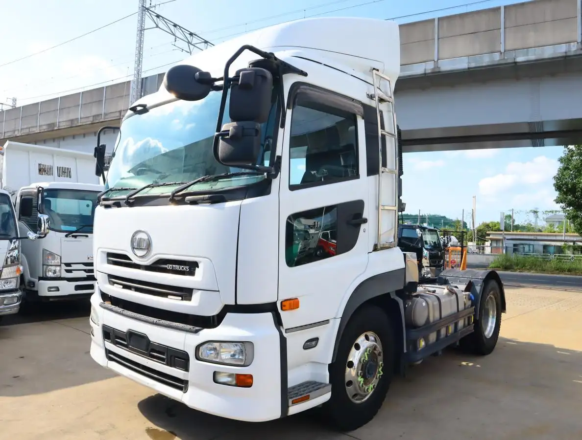 日産UD クオン 大型 トラクター 1デフ エアサスの中古トラック画像1