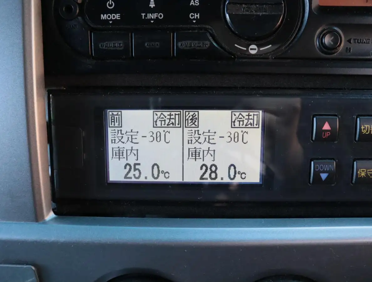 日産UD コンドル 中型/増トン 冷凍冷蔵 低温 パワーゲートの中古トラック画像15