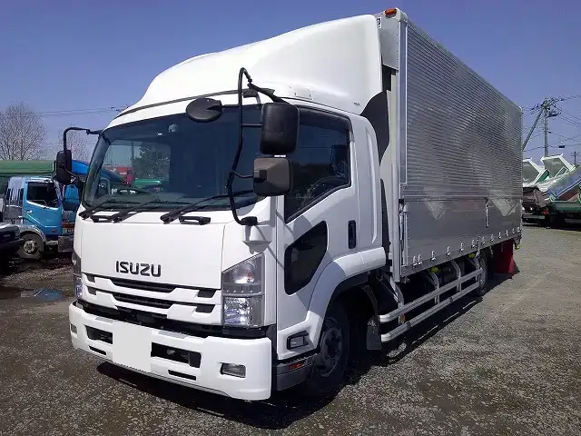 いすゞ フォワード 中型/増トン ウイング エアサス ベッドの中古トラック画像1