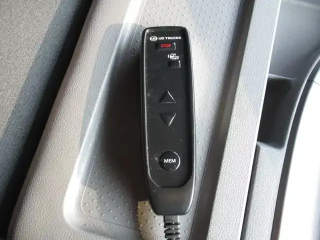 日産UD クオン 大型 トラクター ハイルーフ 1デフの中古トラック画像10