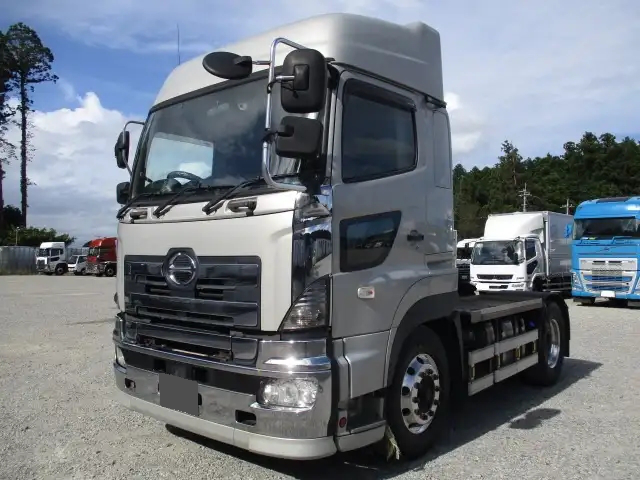 いすゞ フォワード 中型/増トン パッカー車 プレス式 ベッド の中古トラック【車両No.105064】