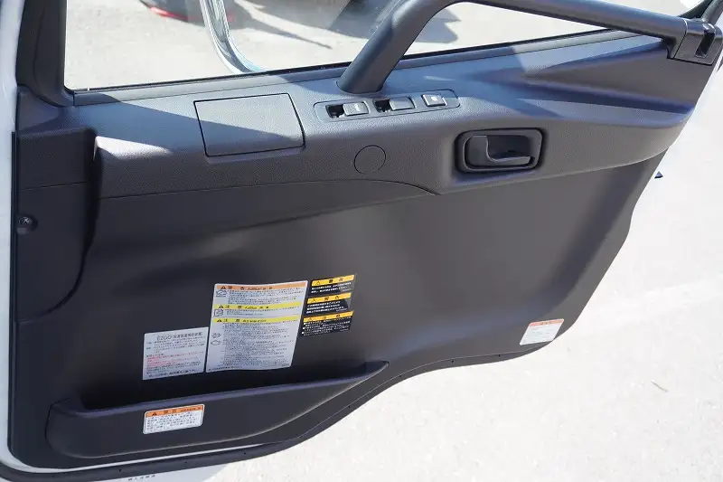 三菱 ファイター 中型/増トン 車両重機運搬 ラジコン ウインチの中古トラック画像14