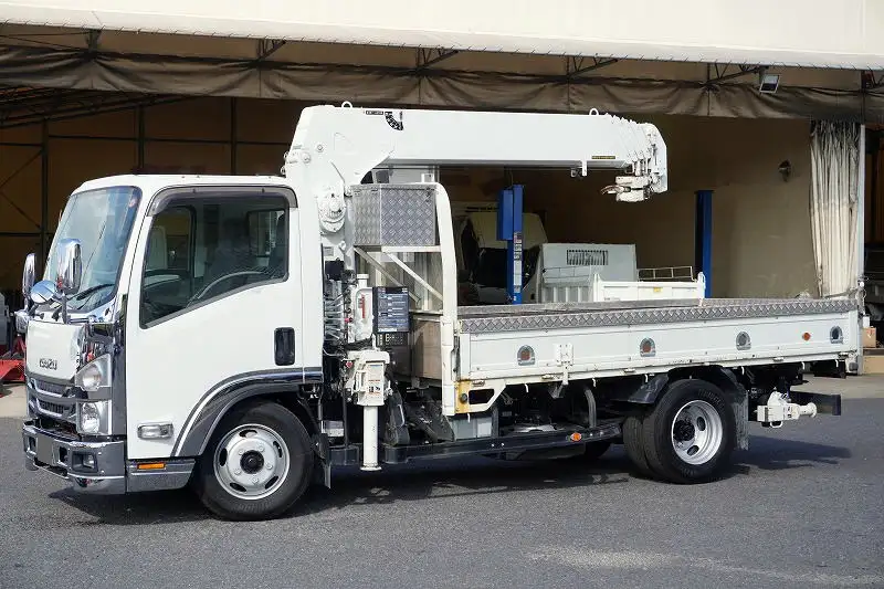 いすゞ エルフ 小型 クレーン付 床鉄板 5段 の中古トラック【車両No.172637】