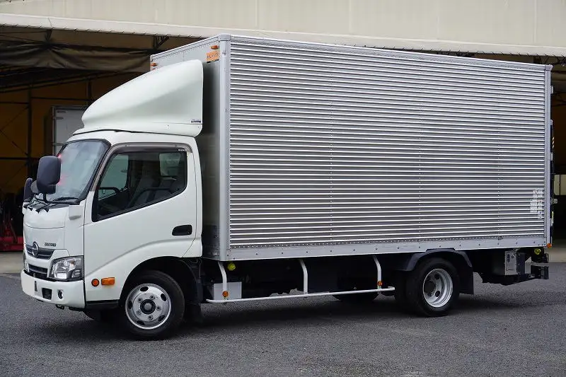 日野 デュトロ 小型 アルミバン パワーゲート TKG-XZU655Mの中古トラック画像1