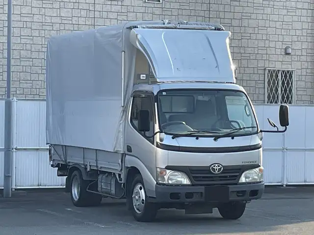 トヨタ トヨエース 小型 ウイング 幌ウイング BDG-XZU338の中古トラック画像2