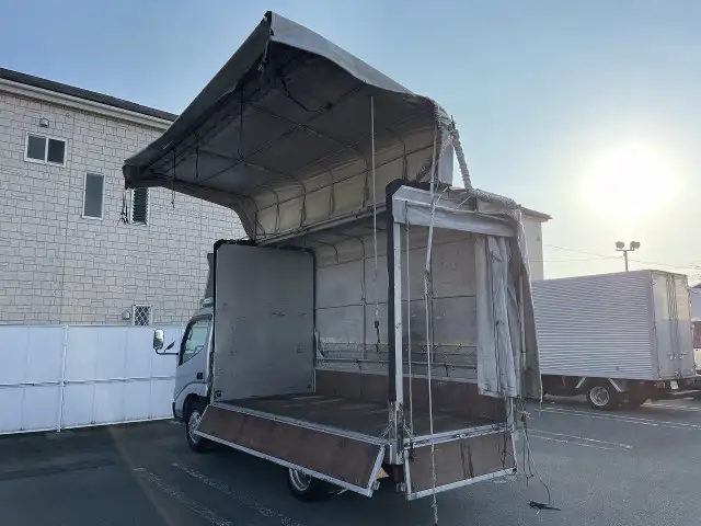 トヨタ トヨエース 小型 ウイング 幌ウイング BDG-XZU338の中古トラック画像9