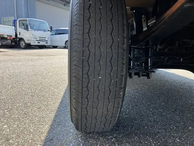 いすゞ エルフ 小型 平ボディ TPG-NHR85A H30の中古トラック画像20