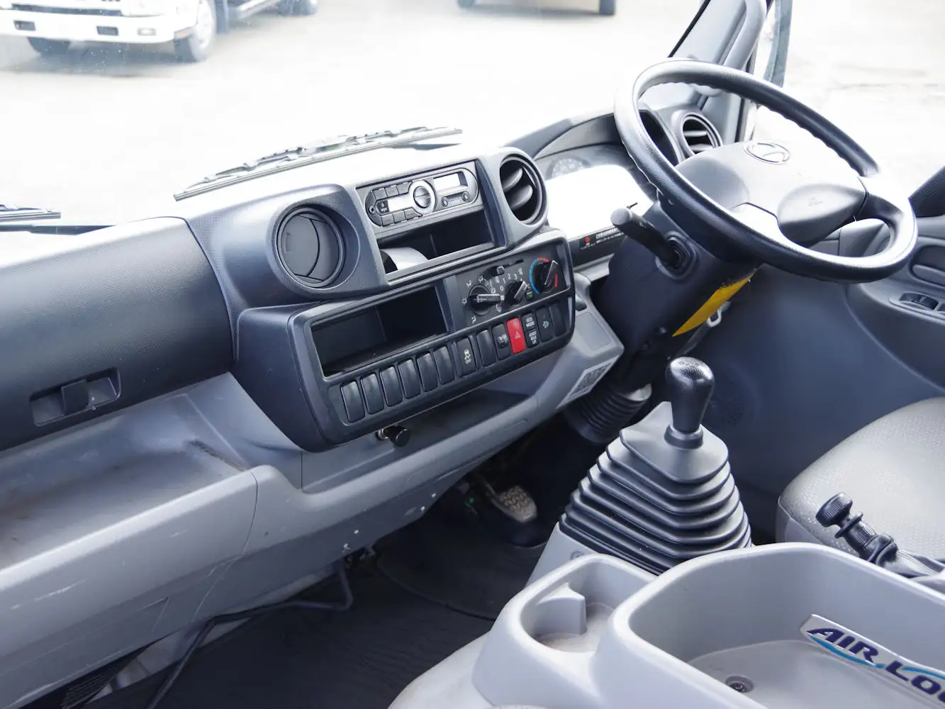 日野 デュトロ 小型 タンク車 ローリー TKG-XZU605Mの中古トラック画像13