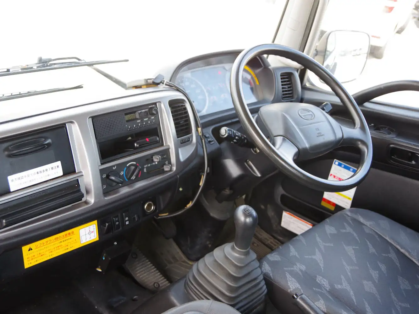 日野 レンジャー 中型/増トン クレーン付 4段 ラジコンの中古トラック画像15