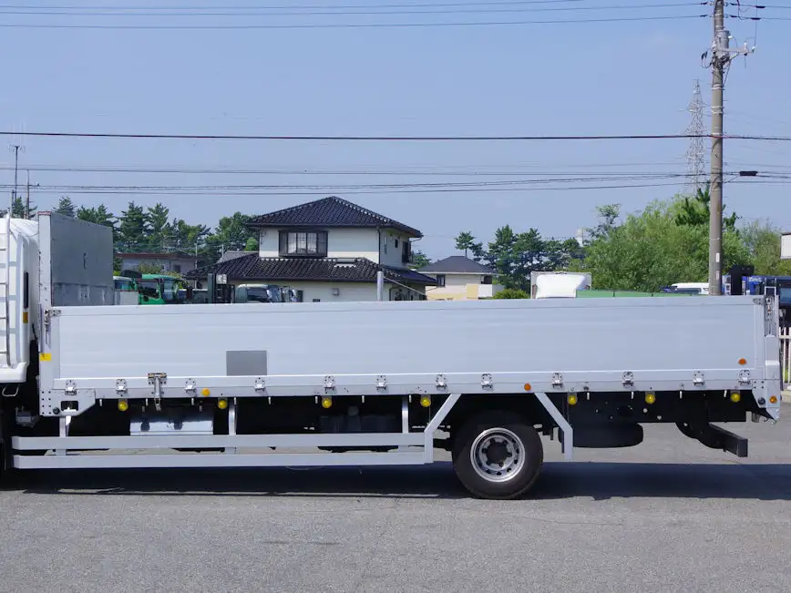 いすゞ フォワード 中型/増トン 平ボディ アルミブロック ベッドの中古トラック画像12