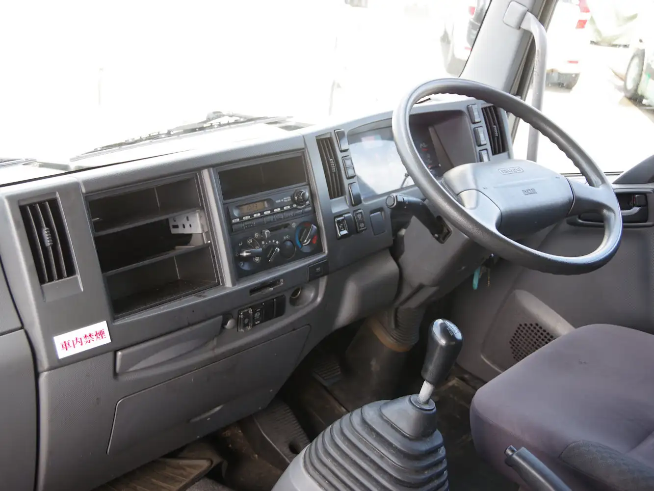 いすゞ フォワード 中型/増トン 平ボディ 幌 TKG-FRR90S2の中古トラック画像15