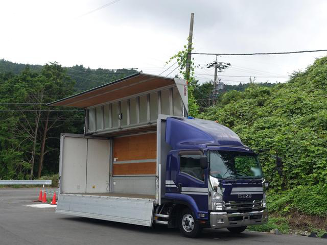 いすゞ フォワード 中型/増トン ウイング ワイド TKG-FRR90T2