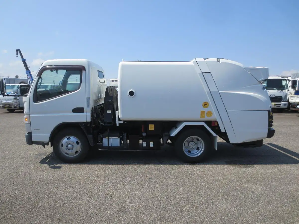 三菱 キャンター 小型 パッカー車 巻き込み式 回転ダンプ式の中古トラック画像8