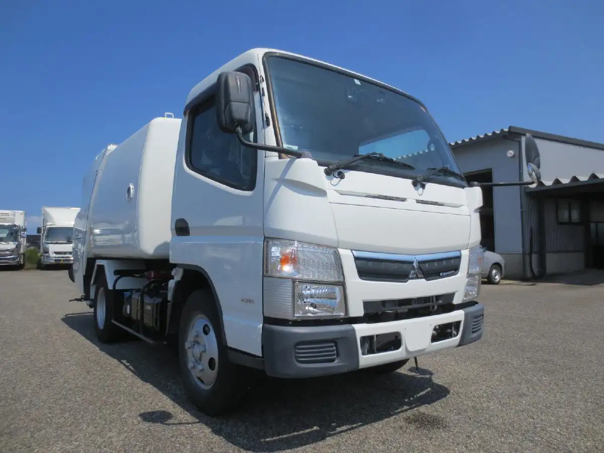 三菱 キャンター 小型 パッカー車 巻き込み式 回転ダンプ式の中古トラック画像3