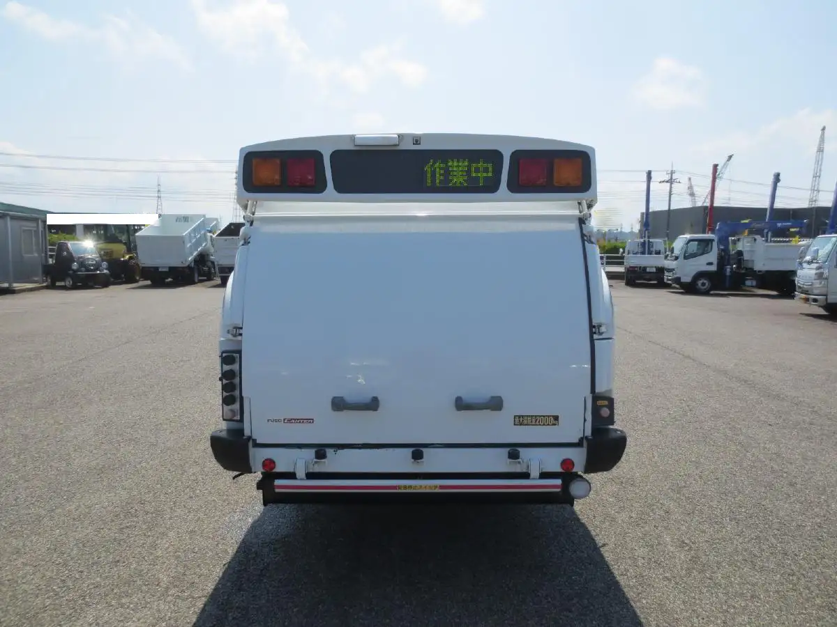 三菱 キャンター 小型 パッカー車 巻き込み式 回転ダンプ式の中古トラック画像6