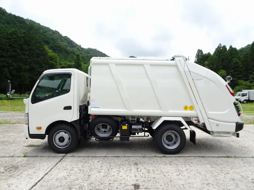 日野 デュトロ 小型 パッカー車 プレス式 2KG-XZU700Xの中古トラック画像3
