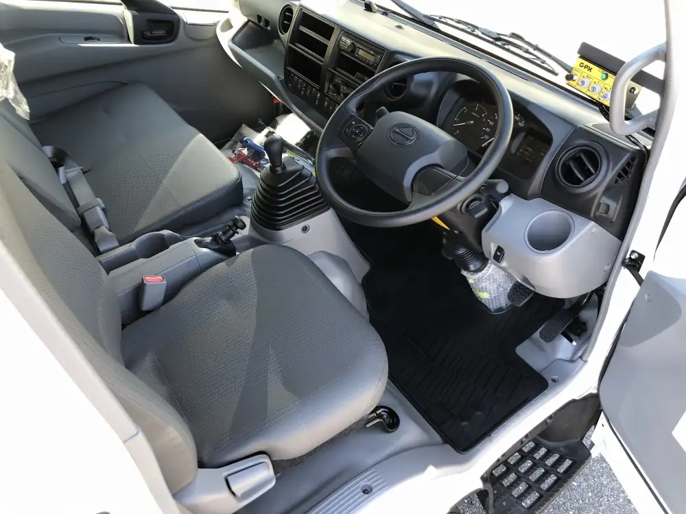 日野 デュトロ 小型 パッカー車 プレス式 2KG-XZU700Xの中古トラック画像11