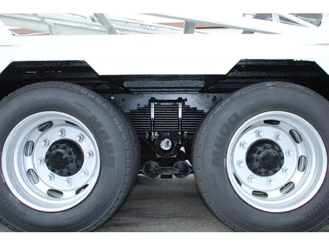 いすゞ フォワード 中型/増トン 車両重機運搬 ラジコン ベッドの中古トラック画像19