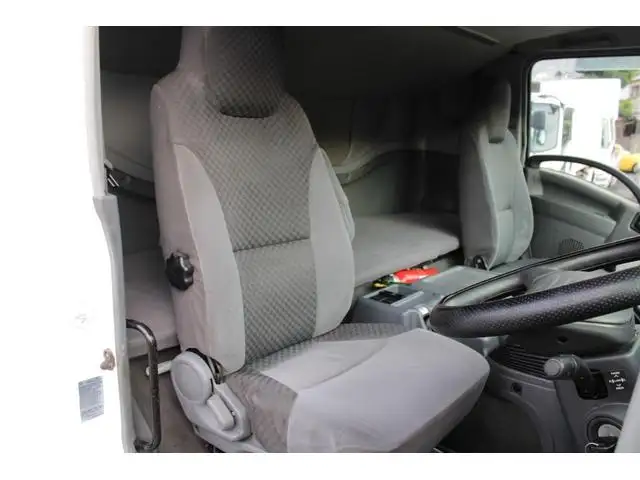 いすゞ フォワード 中型/増トン 車両重機運搬 ラジコン ベッドの中古トラック画像8