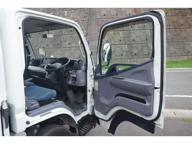 三菱 キャンター 小型 平ボディ  H27の中古トラック画像6