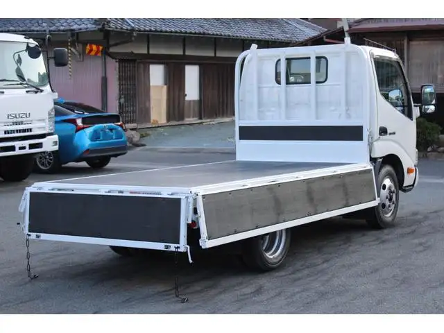 日野 デュトロ 小型 平ボディ  H28の中古トラック画像5