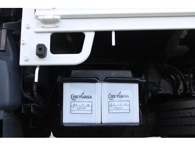 日野 デュトロ 小型 平ボディ  H28の中古トラック画像14