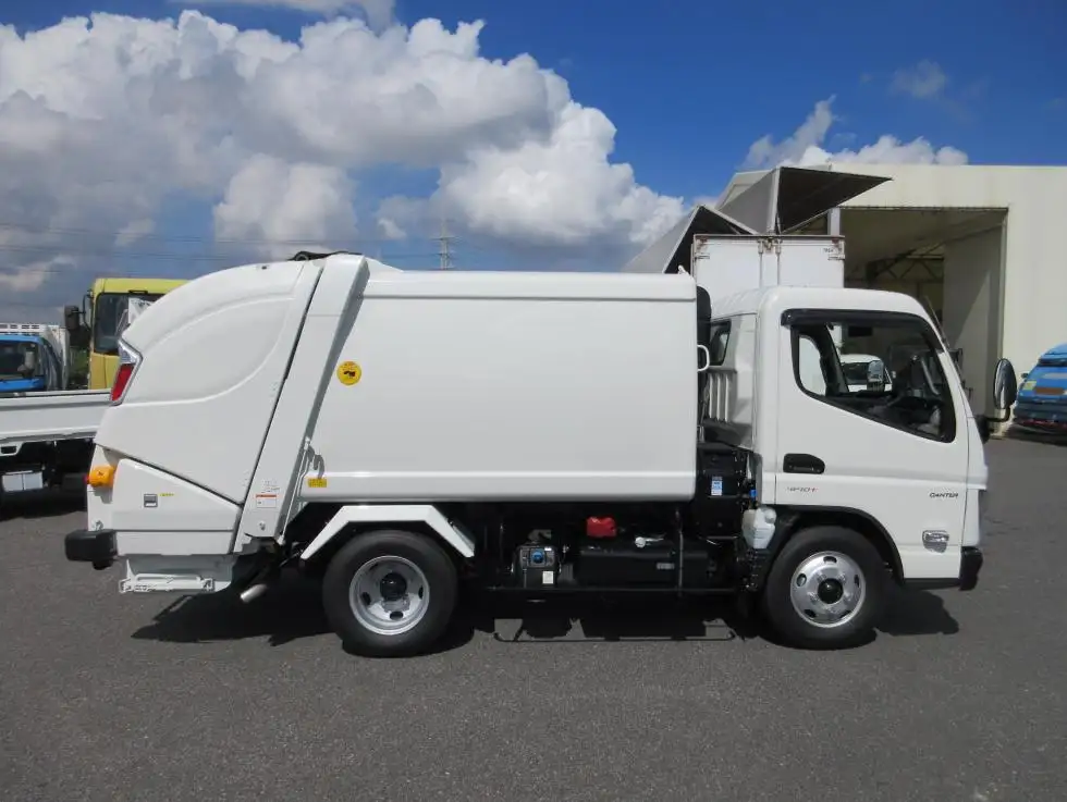 三菱 キャンター 小型 パッカー車 プレス式 2RG-FEAV0の中古トラック画像2