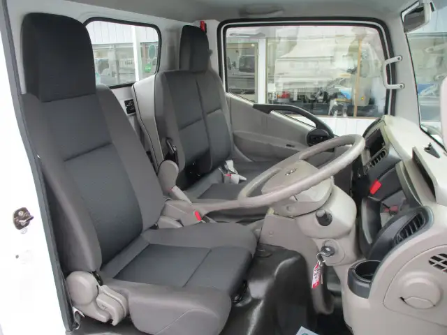 日産 アトラス 小型 平ボディ CBF-SQ2F24 H28の中古トラック画像11