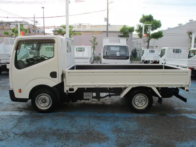 日産 アトラス 小型 平ボディ CBF-SQ2F24 H28の中古トラック画像4