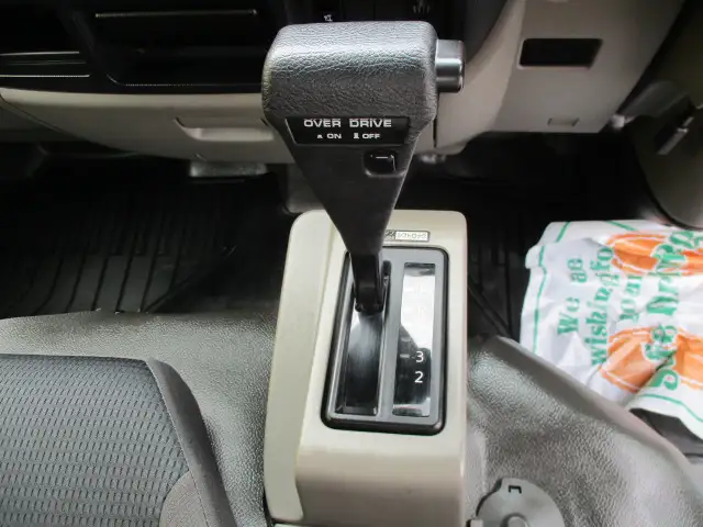 日産 アトラス 小型 平ボディ CBF-SQ2F24 H28の中古トラック画像像17