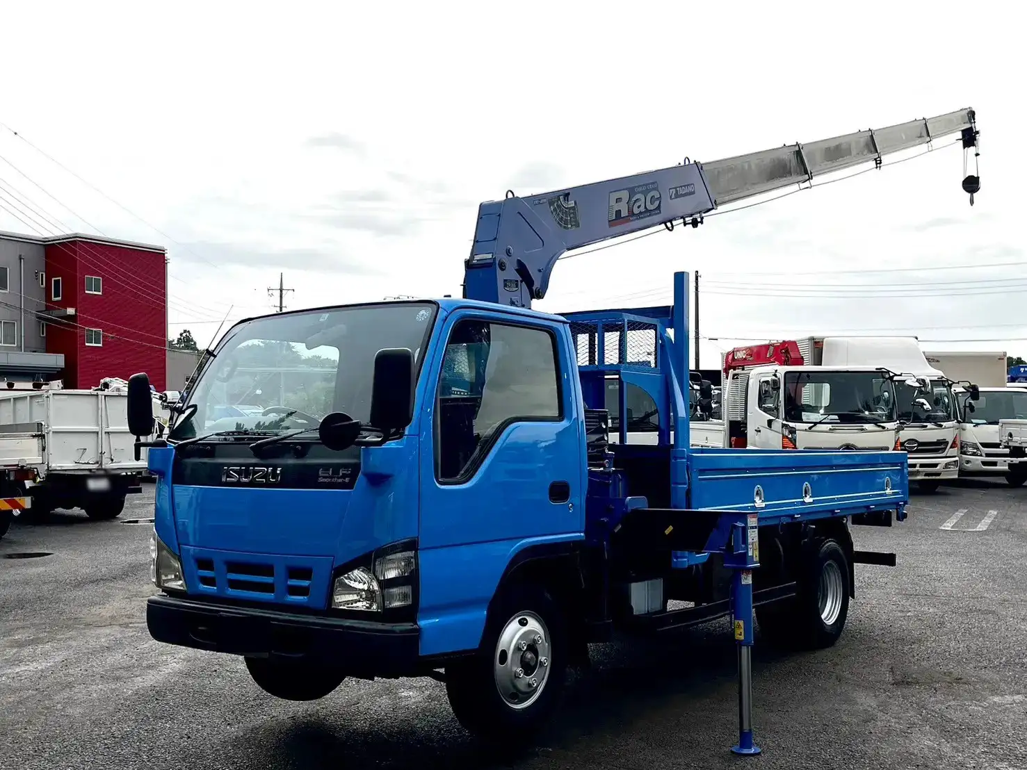 いすゞ エルフ 小型 クレーン付 5段 ラジコン の中古トラック【車両No.172834】