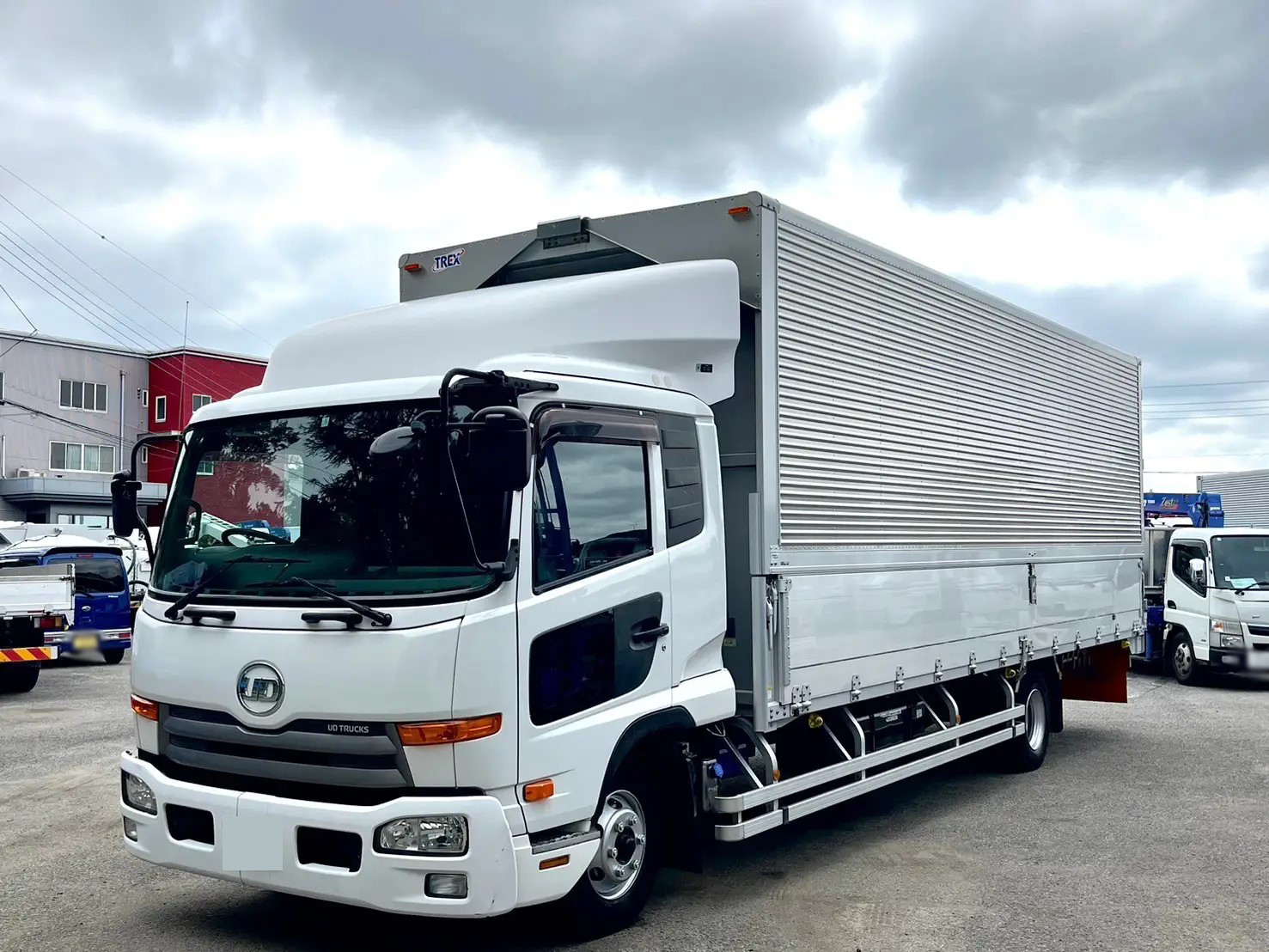 日産UD コンドル 中型/増トン ウイング ワイド