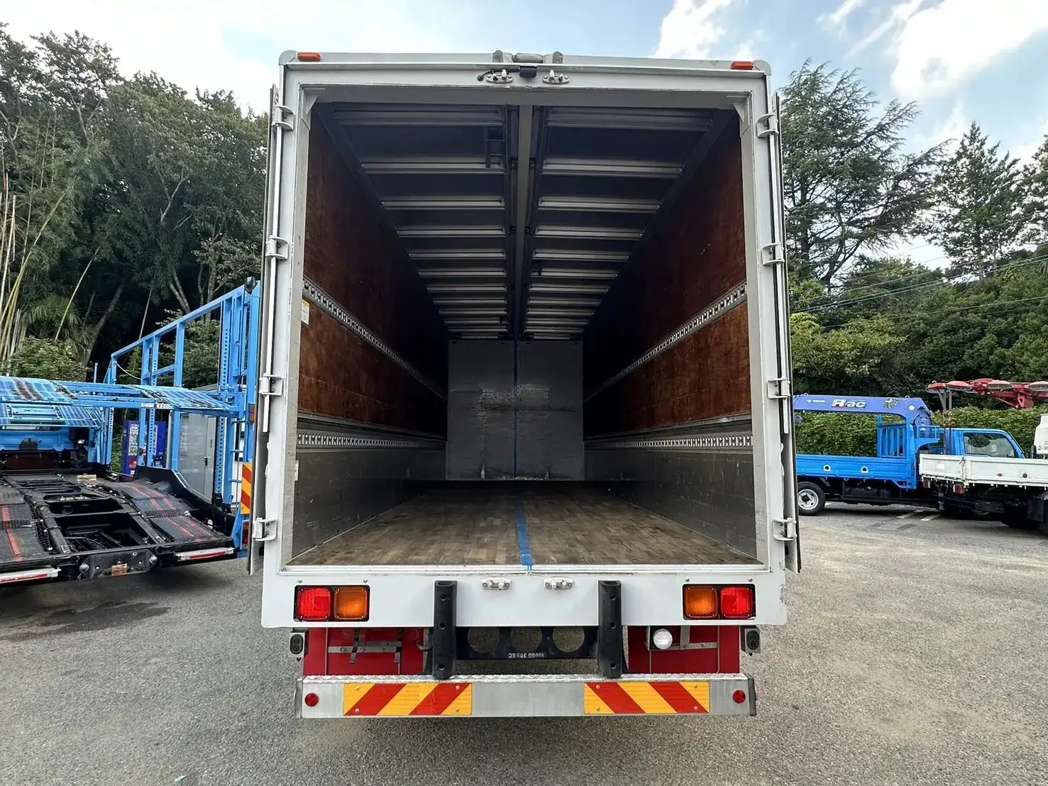 日産UD コンドル 中型/増トン ウイング ベッド TKG-MK38Lの中古トラック画像5