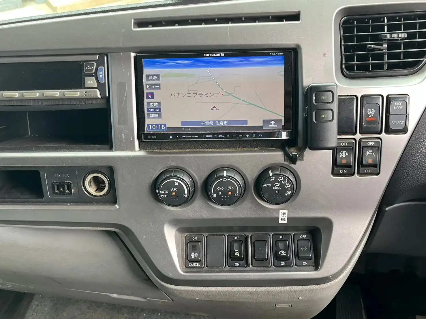 日産UD コンドル 中型/増トン ウイング ベッド TKG-MK38Lの中古トラック画像14