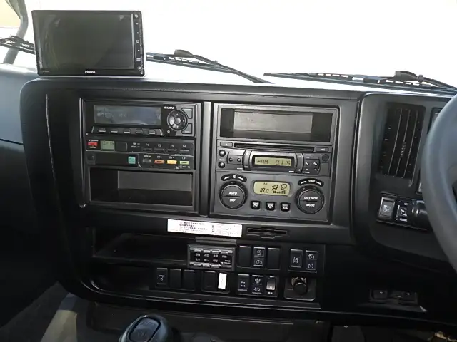 いすゞ ギガ 大型 トラクター ハイルーフ 1デフの中古トラック画像11