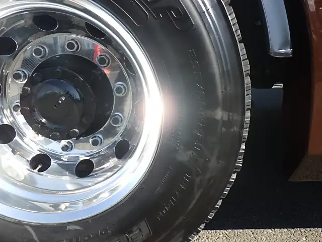 いすゞ ギガ 大型 トラクター ハイルーフ 1デフの中古トラック画像19