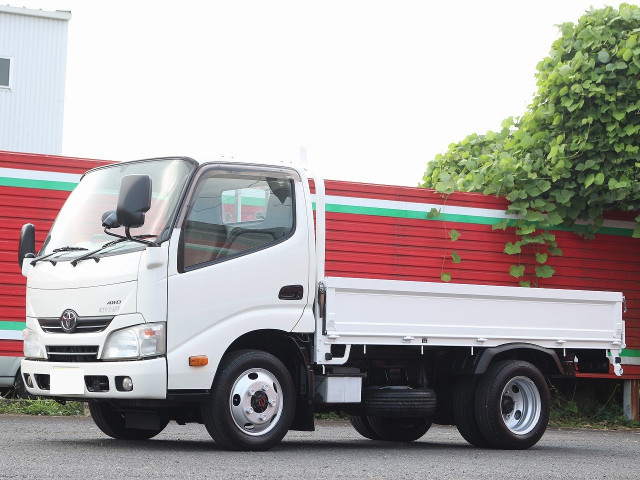 トヨタ ダイナ 小型 平ボディ 10尺 TKG-XZU675