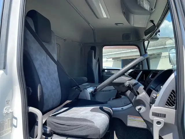 日産UD クオン 大型 クレーン付 エアサス 4段の中古トラック画像12