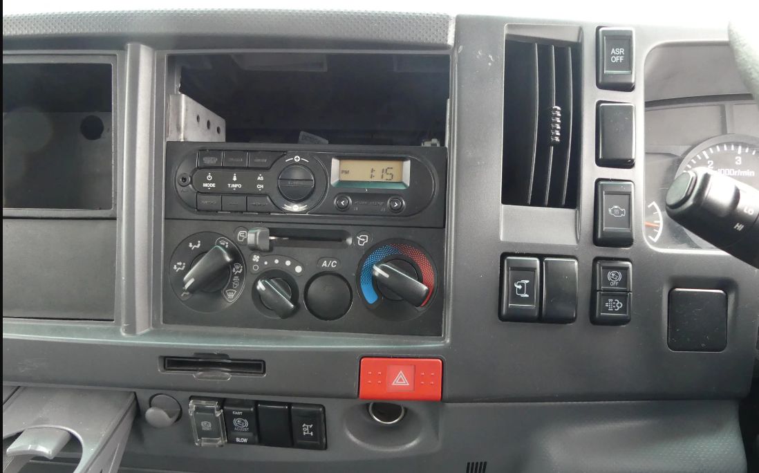 いすゞ エルフ 小型 クレーン付 3段 TPG-NKR85Rの中古トラック画像15