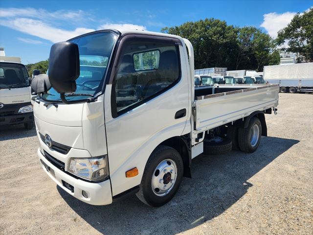 日野 デュトロ 小型 平ボディ 床鉄板 TKG-XZU675M｜画像1