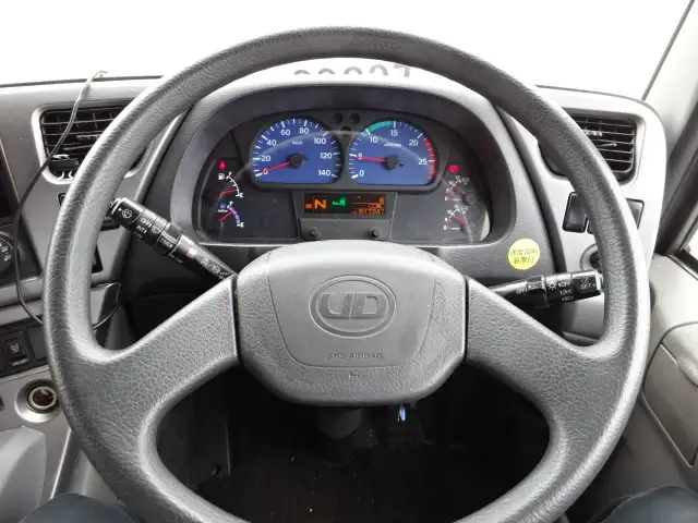 日産UD クオン 大型 ウイング ハイルーフ エアサスの中古トラック画像10