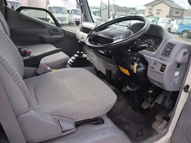トヨタ ダイナ 小型 平ボディ パワーゲート QDF-KDY221の中古トラック画像11