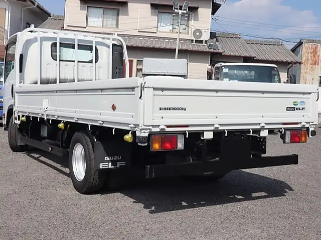 いすゞ エルフ 小型 平ボディ TRG-NPR85AR H30の中古トラック画像6