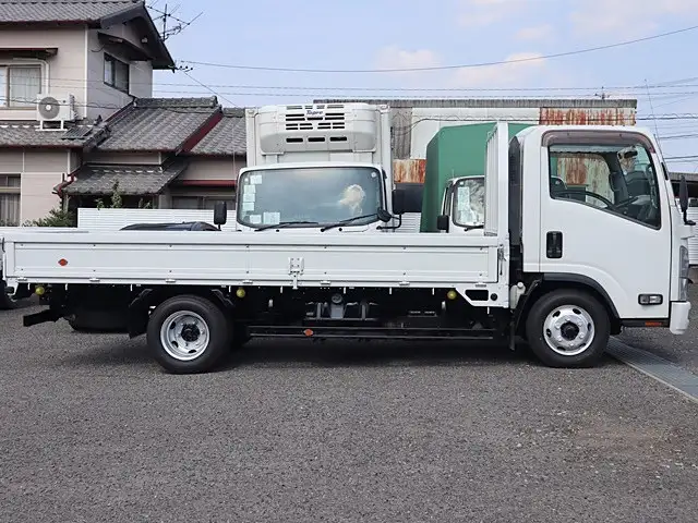 いすゞ エルフ 小型 平ボディ TRG-NPR85AR H30の中古トラック画像3