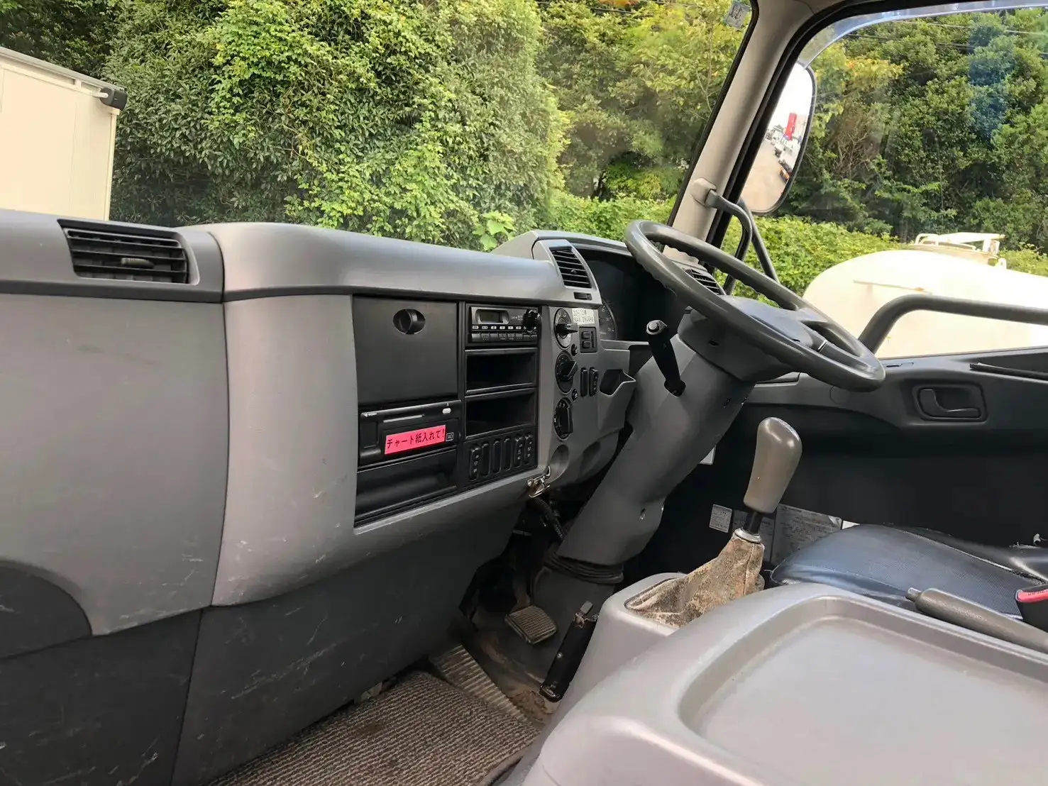 三菱 ファイター 中型/増トン タンク車 バキューム PDG-FK71Rの中古トラック画像13