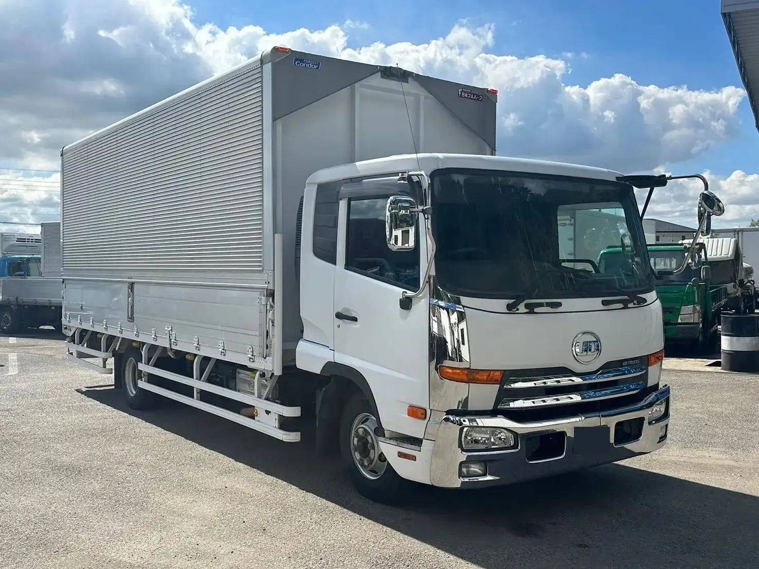 日産UD コンドル 中型/増トン ウイング ワイド TKG-MK38C の中古 日産UD コンドル 中型/増トン ウイング ワイド TKG-MK38C の中古