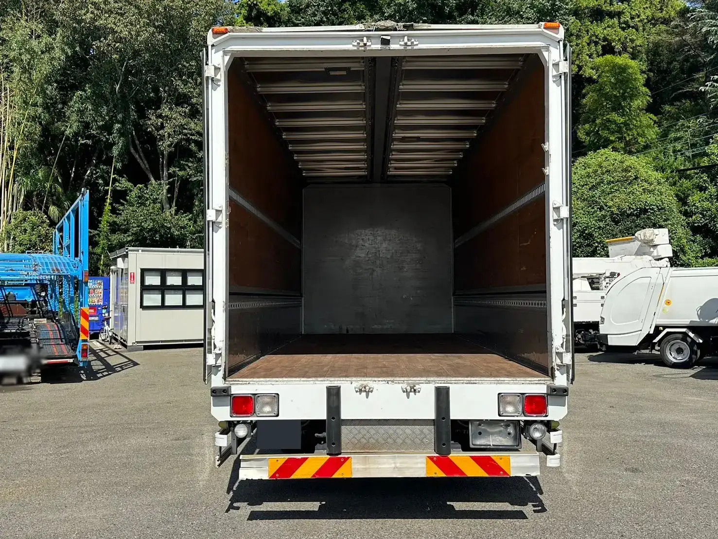 日産UD コンドル 中型/増トン ウイング エアサス ベッドの中古トラック画像5