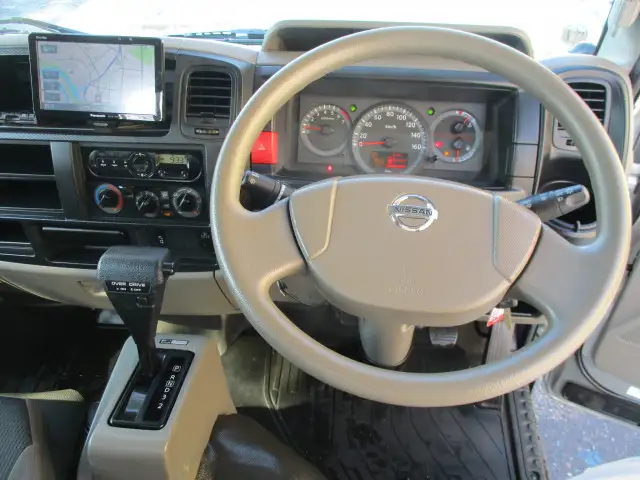 日産 アトラス 小型 平ボディ CBF-SQ2F24 H29の中古トラック画像14