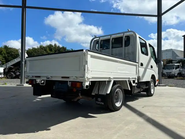 トヨタ トヨエース 小型 平ボディ Wキャブ の中古トラック画像2