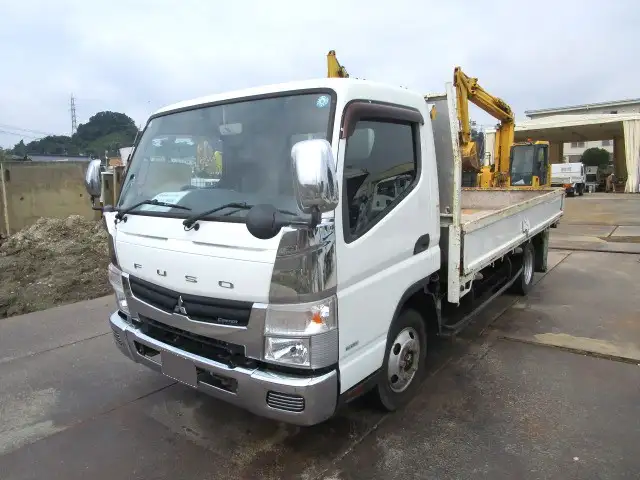 三菱 キャンター 小型 平ボディ TPG-FEB50 H28の中古トラック画像1